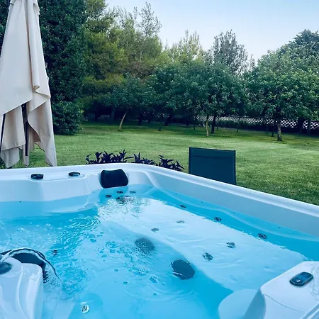 Casale Vecchio Lecce Nocleg ze śniadaniem Arnesano