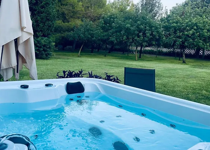 Casale Vecchio Lecce Frühstückspension Arnesano