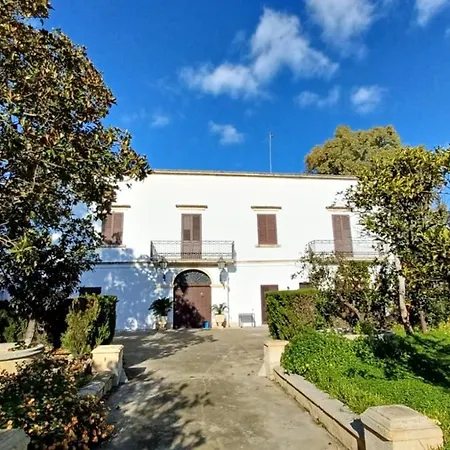 Casale Vecchio Lecce Oda ve Kahvaltı 4*